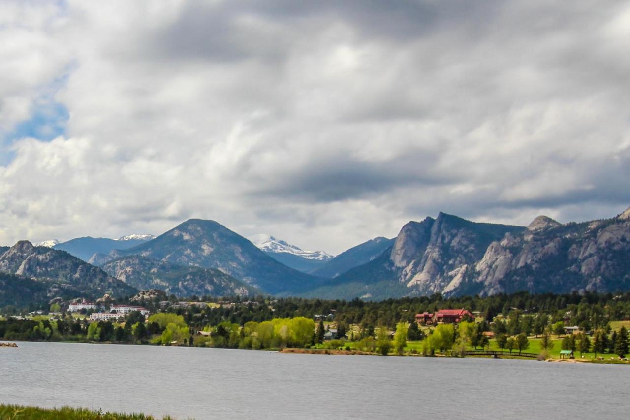 Camelot on Deer Mountain Appartement Estes Park Buitenkant foto